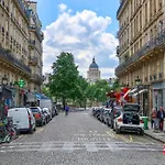 Appartement Renove En Plein Coeur De Paris Sur L\'Ile Saint Louis !