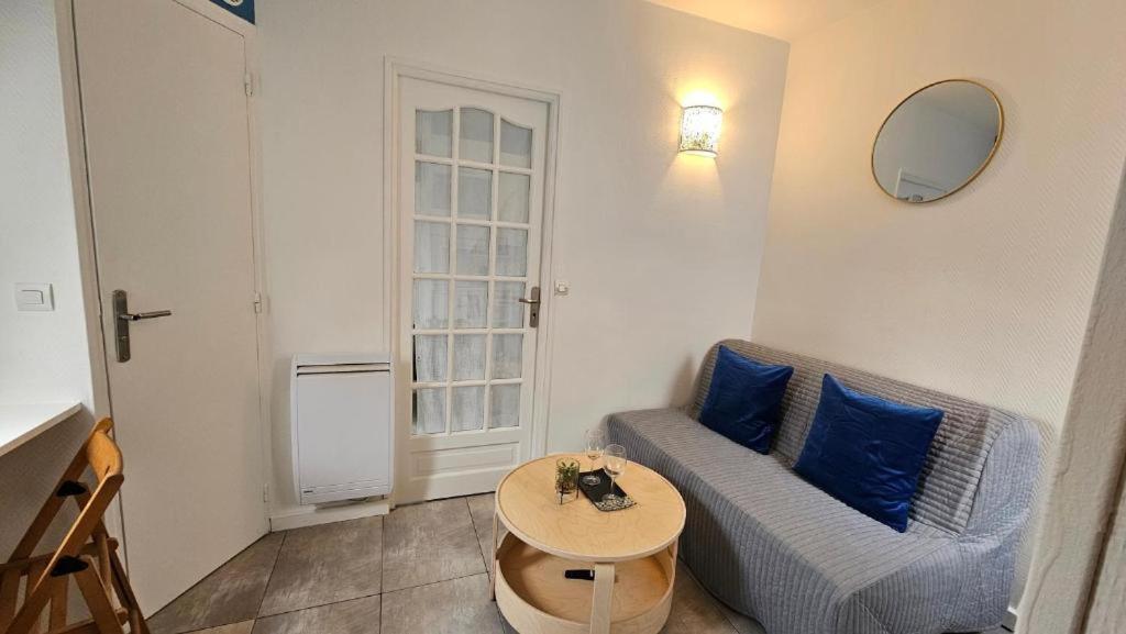 Renove En Plein Coeur De Sur L'ile Saint Louis ! * Parigi